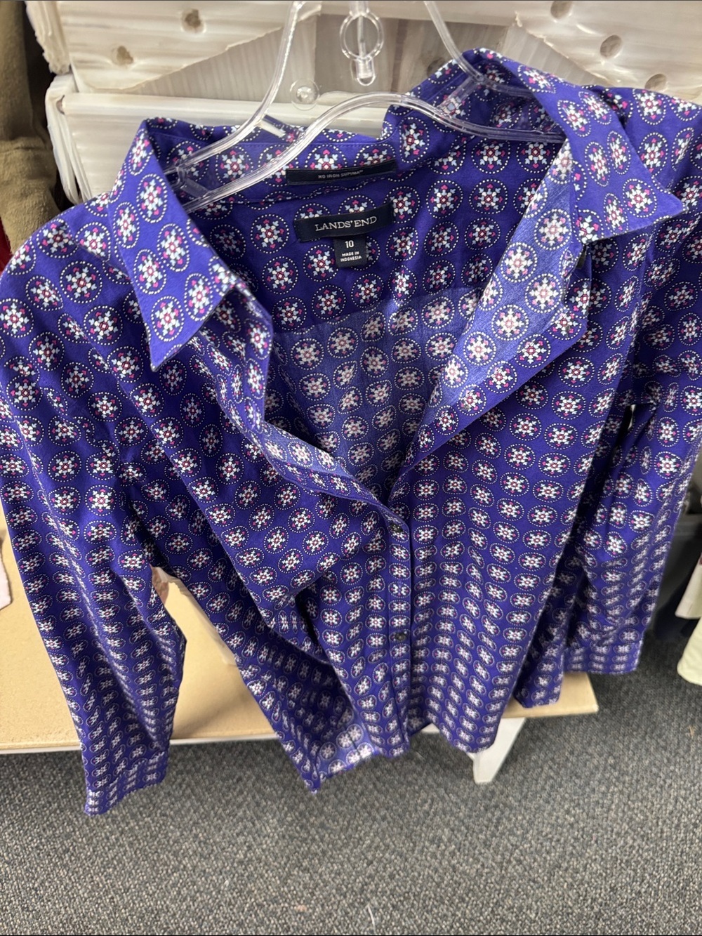 Lands’ end no iron supima button down size 10 // 070515